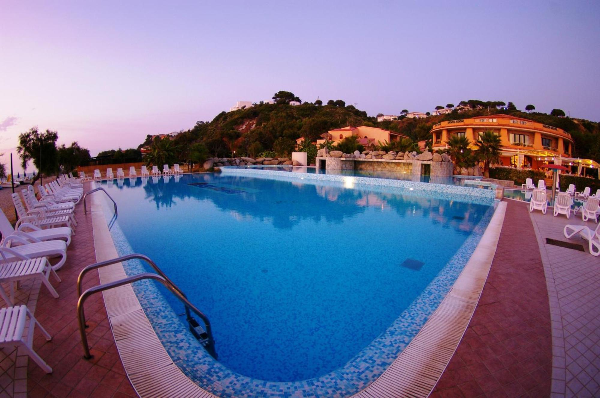 Solemare Club Village Капо Ватикано Екстериор снимка