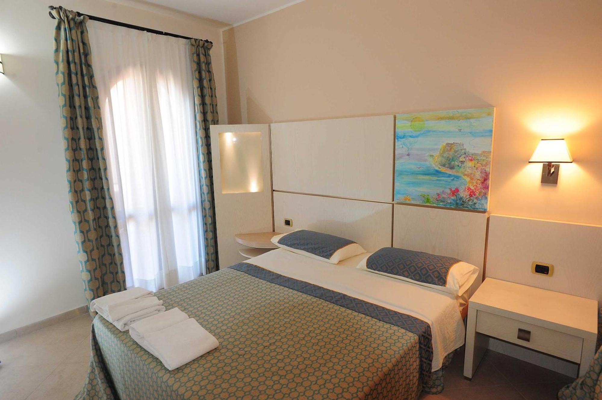 Solemare Club Village Капо Ватикано Екстериор снимка